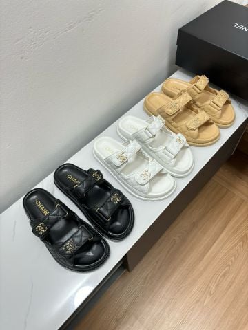 DÉP SANDAL C H NỮ DÁNG DAD SANDAL CHẦN Ô TRÁM – QUAI DÁN CC ĐÍNH ĐÁ, ĐỦ MÀU RẤT XINH