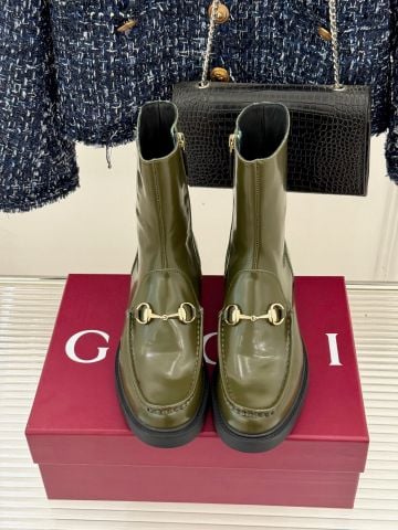 BOOT NỮ GUCC* DA BÓNG MÓC NGỰA ĐẾ DÀY 3.5CM TĂNG CHIỀU CAO SANG CHẢNH