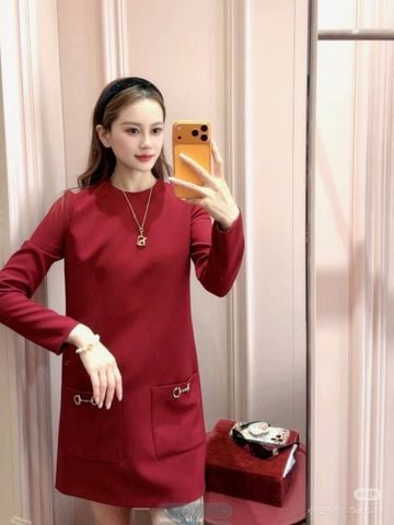 ĐẦM SUÔNG NỮ GC CHI TIẾT HORSEBIT BIỂU TƯỢNG – FORM TỐI GIẢN SANG TRỌNG