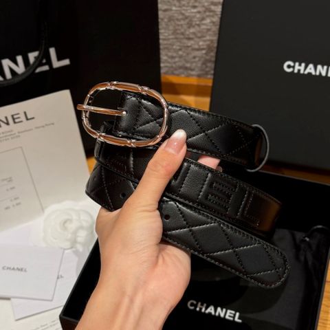 THẮT LƯNG NỮ CN BẢN 3.0CM DA CỪU 2 MẶT CHẦN TRÁM & LETTERING NỔI KHÓA OVAL