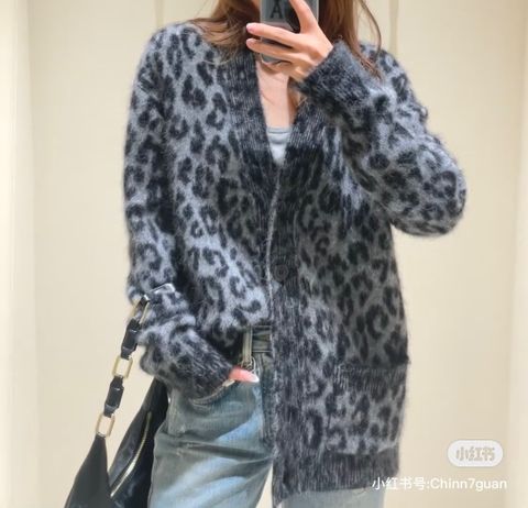 CARDIGAN NỮ ANIN HỌA TIẾT BÁO XÁM ĐEN – LEN SIÊU MỊN, FORM OVERSIZED THANH LỊCH