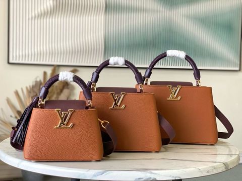 TÚI XÁCH NỮ L V CAPUCINES CRAFTY – QUAI TẾT THỦ CÔNG TINH XẢO, LOGO KIM LOẠI SẮC NÉT, PHOM ĐỨNG CHUẨN MỰC