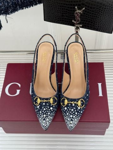 GIÀY CAO GÓT NỮ GC DÁNG SLINGBACK MŨI NHỌN HORSEBIT ĐÍNH PHA LÊ GÓT 8.5CM