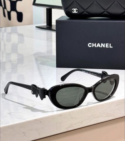 KÍNH MẮT NỮ CN DÁNG OVAL SLIM NƠ DA RỜI ĐÍNH LOGO NHỎ SANG TRỌNG