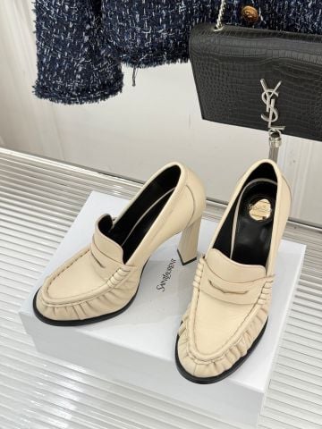 GIÀY LOAFER CAO GÓT NỮ YSL LOGO MINI TINH GIẢN – FORM MŨI HẠNH NHÂN – GÓT 10.5CM