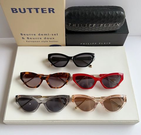 KÍNH NMA NỮ PHILIPP* PLEIN*  MẮT MÈO ĐEN – LOGO KIM LOẠI SANG TRỌNG