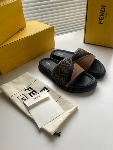 Dép nam FENDI*  quai rộng đệm êm