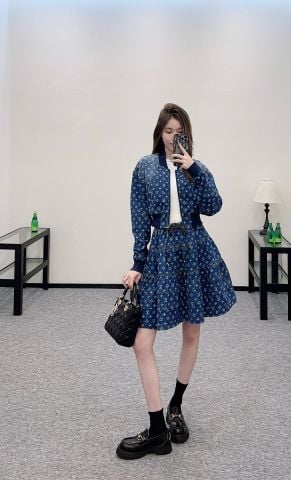 SET ÁO BOMBER + CHÂN VÁY JEAN NỮ L*V  Monogram
