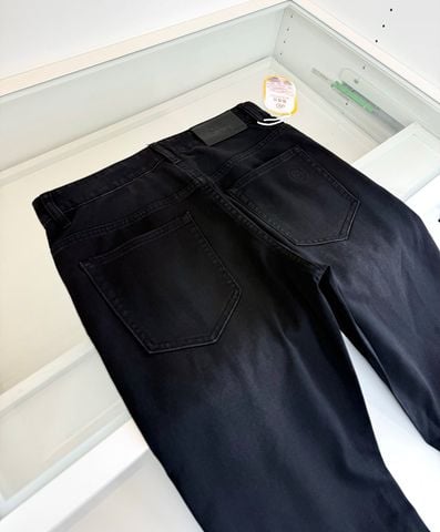 QUẦN JEANS NAM BRN DÁNG SUÔNG SLIM GỌN FORM – DENIM PHA LỤA MỊN MÁT