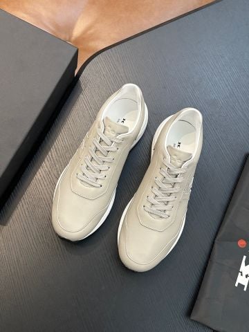 GIÀY SNEAKER NAM KTN DA BÊ THƯỢNG HẠNG – FORM THỂ THAO SANG GỌN, LOGO DẬP NỔI TINH TẾ, ĐẾ ĐÚC NGUYÊN KHỐI ÊM CHÂN