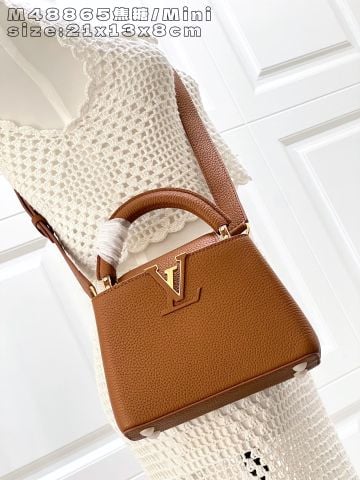 TÚI XÁCH NỮ L V CAPUCINES
