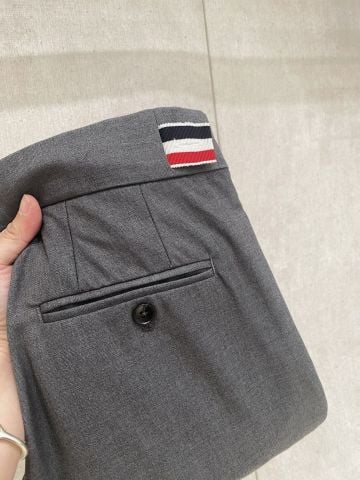 QUẦN ÂU NAM Thom* Browne* * 25SS XÁM CHARCOAL –, 4 VẠCH TONE-ON-TONE