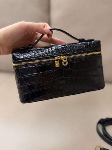 TÚI XÁCH NỮ L P EXTRA POCKET L19 PHIÊN BẢN DA CÁ SẤU NILE PHOM EAST–WEST