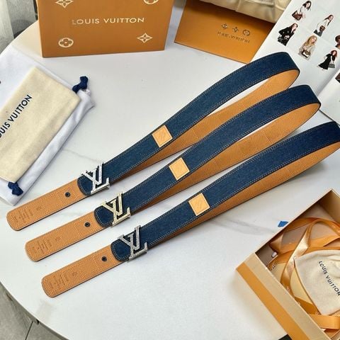 THẮT LƯNG NAM NỮ L V V INITIALES DENIM CANVAS 35MM – MẶT KHÓA KIM LOẠI HỌA TIẾT NỔI