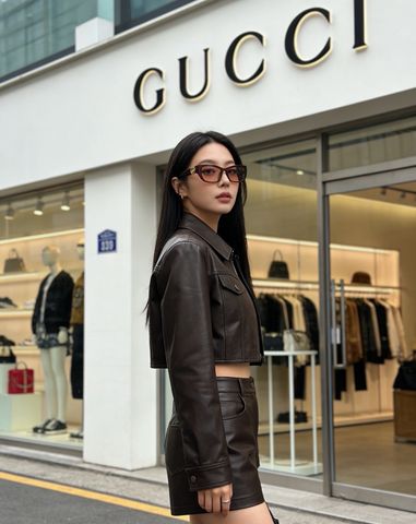 KÍNH MẮT NỮ GC GỌNG VUÔNG ACETATE DÁNG SANG – TRÒNG NÂU CHUYỂN SẮC