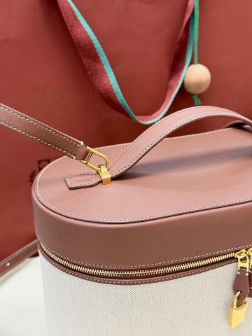 TÚI XÁCH NỮ L P EXTRA SOFTY CASE L30 PHOM VANITY CANVAS PHỐI DA BÊ BUTTER CALF SANG TRỌNG