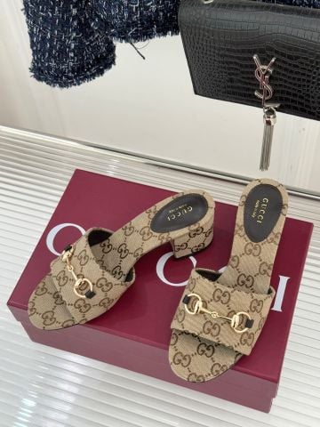 SANDAL CAO GÓT NỮ GC* HỌA TIẾT GG HORSEBIT BIỂU TƯỢNG – GÓT 5.5CM