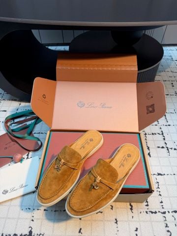 GIÀY SỤC NỮ LP DÁNG LOAFER NỬA GÓT DA BÊ LỘN MỀM CHARM KIM LOẠI TINH TẾ