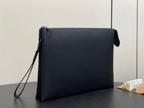 TÚI CẦM TAY NAM L V DUO POUCH PHIÊN BẢN LV AEROGRAM DA BÊ VÂN NỔI PHOM MỎNG SANG TRỌNG