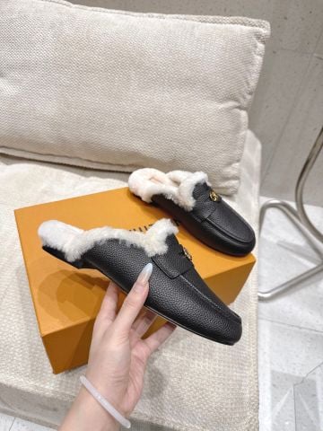 GIÀY MULE NỮ L V SOHO LÓT LÔNG CỪU ẤM ÁP – DẤU ẤN CIRCLE SANG TRỌNG