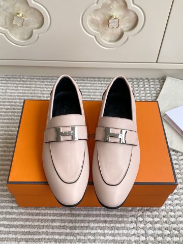 GIÀY LOAFER NỮ H PARIS PHOM THUÔN THANH LỊCH, DA CỪU MỀM MỊN