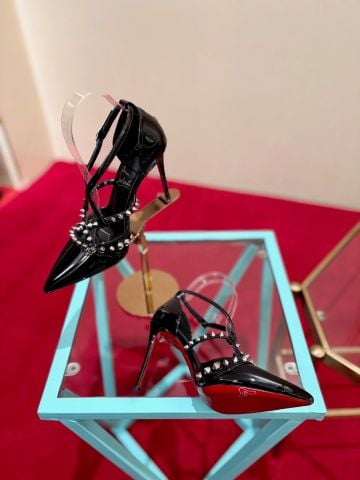 GIÀY CAO GÓT NỮ LBT MŨI NHỌN DA BÓNG ĐEN PHỐI ĐINH TÁN CÁ TÍNH GÓT 10.5CM