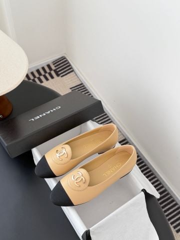 GIÀY BỆT NỮ CN* DÁNG VINTAGE MŨI PHỐI BIỂU TƯỢNG CC – ÔM CHÂN TÔN DÁNG