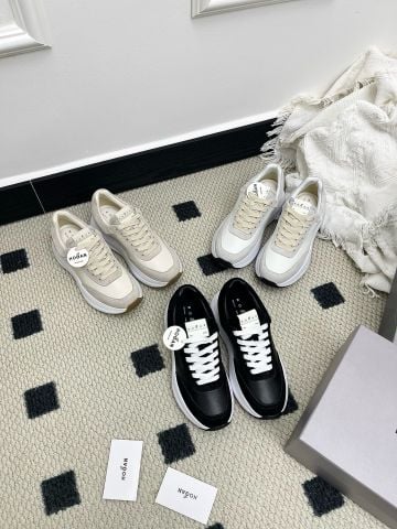 GIÀY SNEAKER NỮ H G H696 PHOM CHUNKY ĐẾ CAO 5,5 CM DA BÊ PHỐI DA LỘN