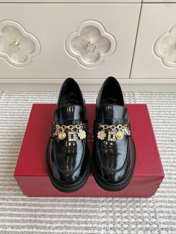 Giày nữ Roger* Vivie*r Rangers Chain Loafer