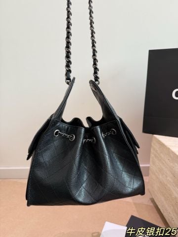 TÚI XÁCH NỮ CN 25 HOBO MINI 22CM DA BÒ VÂN HẠT XÍCH ĐAN DA KHÓA CC BIỂU TƯỢNG