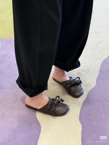 GIÀY MULE NỮ LW* NƠ BƯỚM 3D FORM MŨI VUÔNG THANH LỊCH