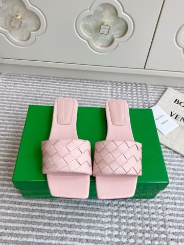 SANDAL NỮ BV* LIDO ĐAN DA INTRECCIATO BẢN RỘNG MŨI VUÔNG GÓT 4CM