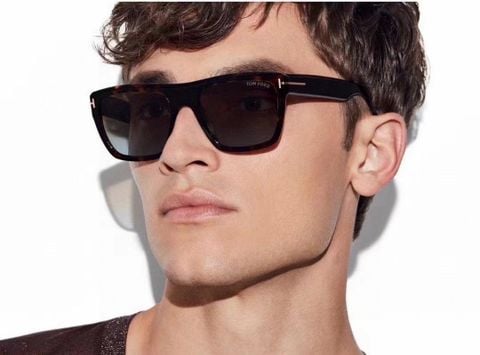 KÍNH MẮT NAM Tom* Ford*  PHIÊN BẢN GỌNG VUÔNG HIỆN ĐẠI