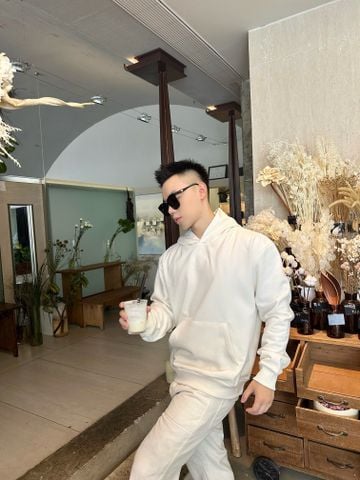 ÁO HOODIE NAM L*V LOGO ÉP NỔI TINH TẾ