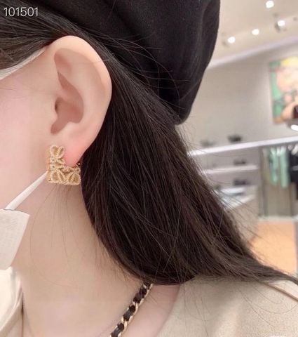 BÔNG TAI NỮ LW ANAGRAM PAVÉ ĐÍNH ĐÁ – THIẾT KẾ 2 TẦNG TẠO ĐIỂM NHẤN SANG TRỌNG