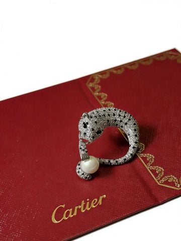 CÀI ÁO NAM NỮ CRT BÁO ĐỐM ÔM NGỌC TRAI MICRO-PAVÉ