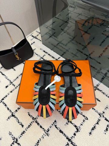 SANDAL NỮ H M KELLY CUT-OUT – QUAI T-BAR CỔ CHÂN – PHOM ĐẾ BỆT THANH LỊCH