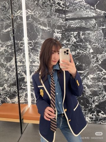 Áo blazer nữ ce*line* trẻ trung