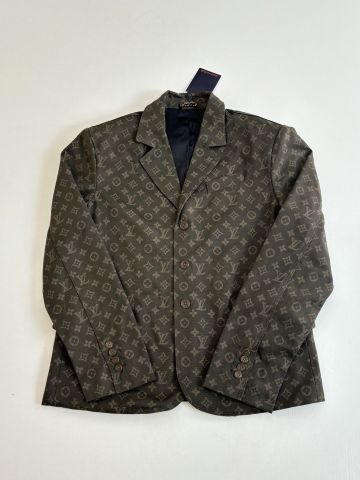 ÁO KHOÁC VEST NAM L V MONOGRAM ALL-OVER PHOM CHUẨN ÂU TÔN DÁNG SANG