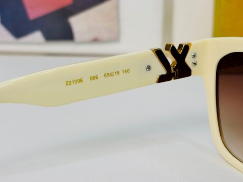 KÍNH RÂM NỮ L V LV-GO14 SQUARE – PHOM VUÔNG OVERSIZED, GỌNG ACETATE, LOGO LV TWIST