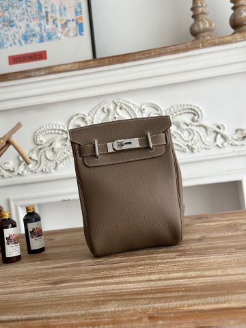 TÚI ĐEO CHÉO NAM NỮ H M HAC A DOS PM PHOM ĐỨNG KHÓA XOAY PALLADIUM