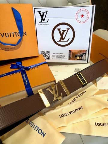 THẮT LƯNG NAM L V KHÓA CHỮ ICONIC, DA BÊ TẦNG 1 VÂN NỔI, DÂY 2 MẶT BẢN 3.8CM