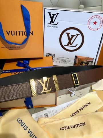 THẮT LƯNG NAM L V KHÓA CHỮ ICONIC, DA BÊ TẦNG 1 VÂN NỔI, DÂY 2 MẶT BẢN 3.8CM