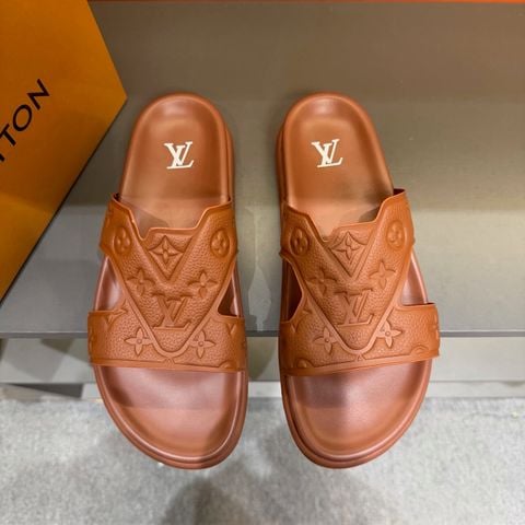 DÉP NAM L V VENICE MONOGRAM DẬP NỔI ĐẾ DÀY ÊM CHÂN
