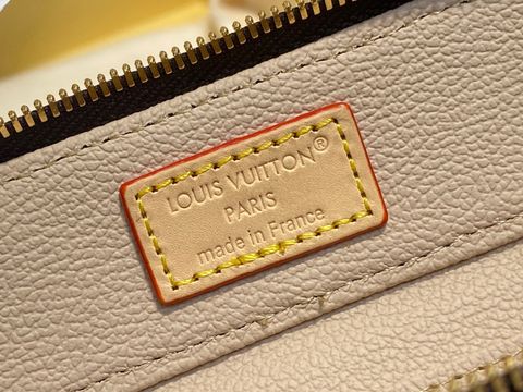 VÍ MỸ PHẨM NỮ LV* NICE BEAUTY MONOGRAM – MINI VANITY CỔ ĐIỂN