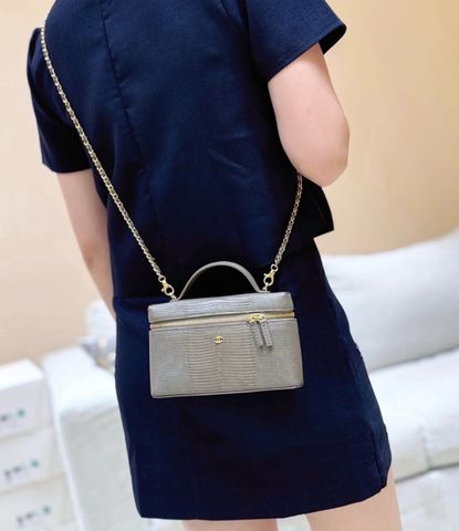TÚI VANITY NỮ C N PHOM HỘP DA BÒ DẬP VÂN LIZARD