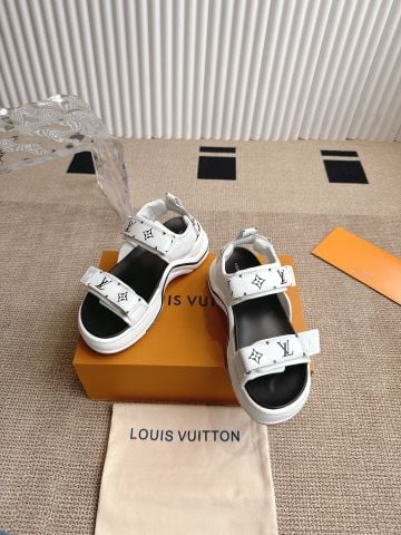 SANDAL NỮ L*V  PLATFORM 5CM – PHIÊN BẢN XUÂN HÈ, ÊM CHÂN, NÂNG CHIỀU CAO