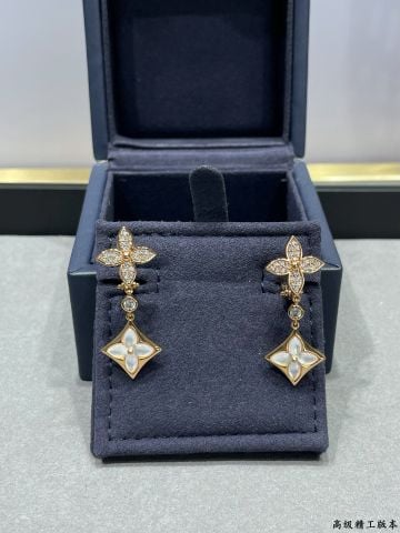BÔNG TAI NỮ L*V  LIMITED EDITION – VÀNG HỒNG & NGỌC TRAI