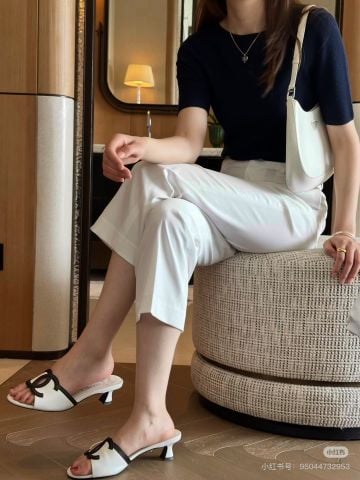 DÉP CAO GÓT THẤP NỮ C N L DOUBLE C MULE – DA CỪU MỀM MỊN, GÓT THANH LỊCH