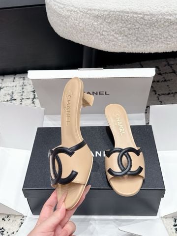 DÉP CAO GÓT THẤP NỮ C N L DOUBLE C MULE – DA CỪU MỀM MỊN, GÓT THANH LỊCH